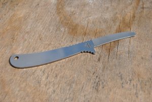 Camillus Stainless 1989-2007 Mint Lanyard Hole 5 1/2" 1/16" thick Finger Thumb Guard Razor Sharp!