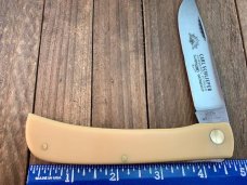 German Eye Brand Carl Schlieper Sodbuster Yellow Comp Handles German Eye Brand Carl Schlieper Sodbuster Yellow Comp Handles