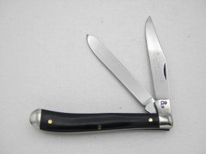 Queen Cutlery Co. #24B Slim Trapper – slick black  : 4 1/8” closed; 1976, etched blade, Q 76