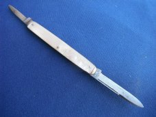  R. Hartkopf & Co. Two Blade Pocket Knife Mother of Pearl Handles Solingen Germany. Made in Germany!
