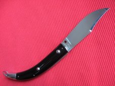 Vintage Italian CATALANA Button Open/Close Switchblade Knife. Vintage Italian CATALANA Button Open/Close Switchblade Knife.