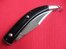 Vintage Italian CATALANA Button Open/Close Switchblade Knife. Vintage Italian CATALANA Button Open/Close Switchblade Knife.