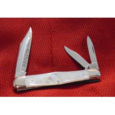 MINT CONDITION VINTAGE UTICA CUTLERY UTICA N.Y. SWELLCENTER WHITTLER SAMPLE KNIFE GENUINE PEARL MINT CONDITION VINTAGE UTICA CUTLERY UTICA N.Y. SWELLCENTER WHITTLER SAMPLE KNIFE GENUINE PEARL