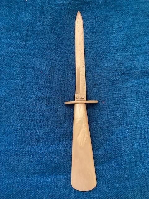 KaBar garter dagger KaBar garter dagger