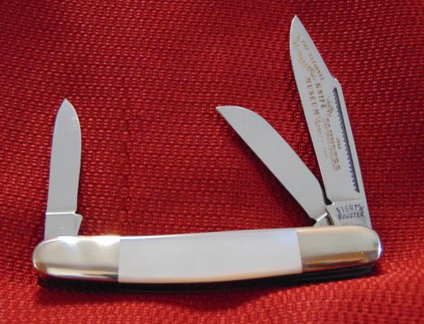MINT CONDITION Fight'n Rooster Germany PEARL KNIFE MUSEUM FOUNDERS KNIFE 1980 MINT CONDITION Fight'n Rooster Germany PEARL KNIFE MUSEUM FOUNDERS KNIFE 1980