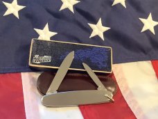 Vintage J A Henckels 2 Blade Gentlemens Pocket knife -Decorative Metal Handles +Orig Box -60s to 70s Vintage J A Henckels 2 Blade Gentlemens Pocket knife -Decorative Metal Handles +Orig Box -60s to 70s