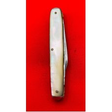 Vintage CHIPAWAY CUTLERY CO 3-Blade Splitback Whittler Pen Pocket Knife c.1891-1907 Mother-of-Pearl Vintage CHIPAWAY CUTLERY CO 3-Blade Splitback Whittler Pen Pocket Knife c.1891-1907 Mother-of-Pearl