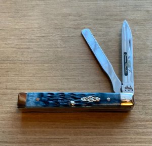 CASE 2005 Collector’s Club Baby Doctor’s Knife Mediterranean Blue