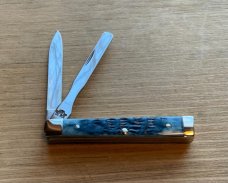 CASE 2005 Collector’s Club Baby Doctor’s Knife Mediterranean Blue CASE 2005 Collector’s Club Baby Doctor’s Knife Mediterranean Blue