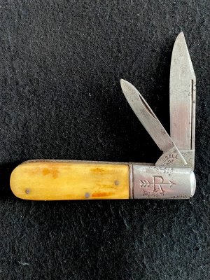 Vintage Russell Barlow, bone handles