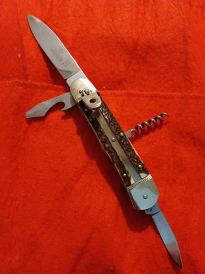 Hubertus Campers Knife with Corkscrew. 