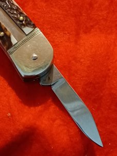 Hubertus Campers Knife with Corkscrew. 