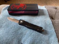 Microtech combat troodon,bronze.