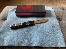 Microtech combat troodon,bronze.