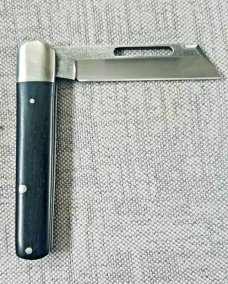 K'roo African Blackwood Sheepsfoot Sleeveboard Jack.3.75..slip..coa...N690. Klassic Kroo.. K'roo African Blackwood Sheepsfoot Sleeveboard Jack.3.75..slip..coa...N690. Klassic Kroo..