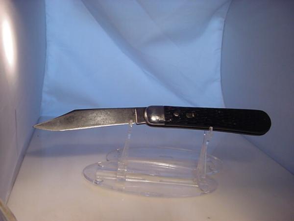 Schrade cut co large invicible automatic folding hunter Schrade cut co large invicible automatic folding hunter