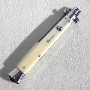 NEW OLD STOCK 13" SKM BAYONET STILETTO ACRYLIC IVORY MANIAGO ITALY