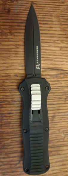 Benchmade 3350BK Mini-Infidel Dagger AUTO OTF Knife