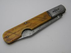 Vintage Russell USA Bone Daddy Barlow Knife