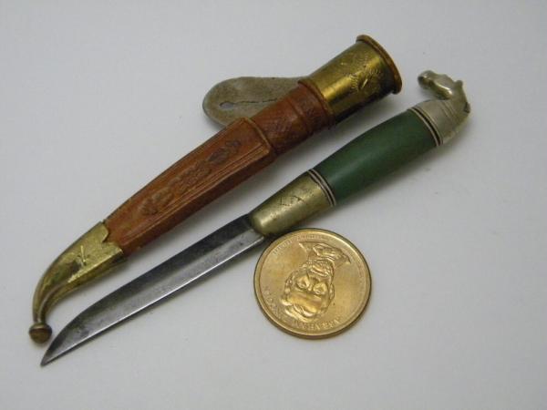 Vintage PUUKKO (Finnish for KNIFE) Horse Head Fixed Blade Sheath Knife Vintage PUUKKO (Finnish for KNIFE) Horse Head Fixed Blade Sheath Knife