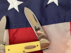 Case XX 1984, 2 Blade Canoe (Mdl# 32131) w/ Sequoyah Blade Etching & Derlin Yellow Handles -NOS & NM Case XX 1984, 2 Blade Canoe (Mdl# 32131) w/ Sequoyah Blade Etching & Derlin Yellow Handles -NOS & NM