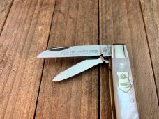 German Eye Brand Carl Schlieper Small Congress Pearl Small Chip German Eye Brand Carl Schlieper Small Congress Pearl Small Chip