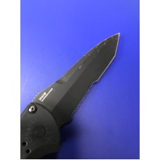 Benchmade 9101 Auto Stryker Knife (3.6" Black Combo) Benchmade 9101 Auto Stryker Knife (3.6" Black Combo)