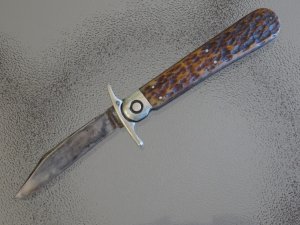 Vintage Press Button Swing-guard "Victor" Automatic Knife
