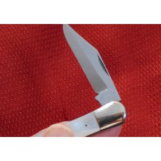 VINTAGE CATTARAUGUS CUTLERY CO. #32653 GENUINE PEARL SWELLCENTER WHITTLER KNIFE c1886/1963 VINTAGE CATTARAUGUS CUTLERY CO. #32653 GENUINE PEARL SWELLCENTER WHITTLER KNIFE c1886/1963