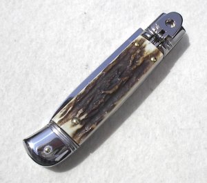 AKC 8" CLASSIC ITALIAN VINTAGE INDIA STAG LEVER LOCK 