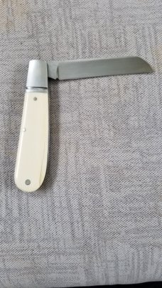 Kirilov Customs Mammoth Lambsfoot..4.25" cld..Rwl34..hand worked spring & spine..coa/slip/box Kirilov Customs Mammoth Lambsfoot..4.25" cld..Rwl34..hand worked spring & spine..coa/slip/box