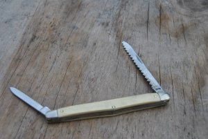 Schrade + USA 700 2 Blade Meat Packing Industry 4 1/2" Closed White Composite No Sign Of Use