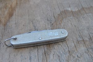 Dutch Nederlands Army Multi Blade Folder 1979 Made By AMEFA Light Use Waffled Aluminum Loud Blades