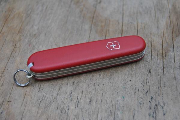 Victorinox 6 functions Never Used Or Honed Officier Suisse Tang Stamp 82 mms. All blades Loud Snap Victorinox 6 functions Never Used Or Honed Officier Suisse Tang Stamp 82 mms. All blades Loud Snap
