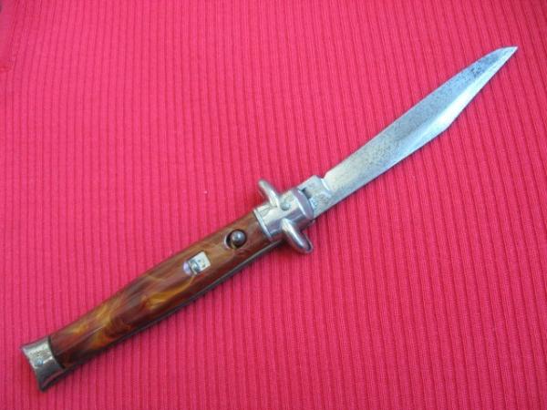 Colonial Shur-Snap Fish Tail Prov. U.S.A. Switchblade Knife Colonial Shur-Snap Fish Tail Prov. U.S.A. Switchblade Knife