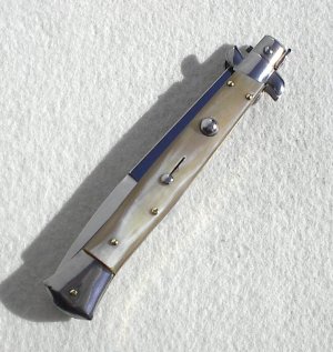 NEW FRANK BELTRAME 11" BLOND HORN BAYONET BLADE ITALIAN STILETTO