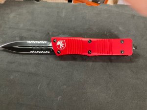 Microtech red troodon