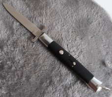 Vintage 1980's Large 10" Korea Rizzuto