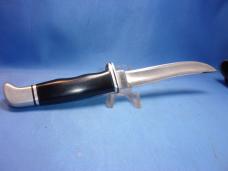 BUCK 105 '68 -'73 Pathfinder w/Original sheath BUCK 105 '68 -'73 Pathfinder w/Original sheath
