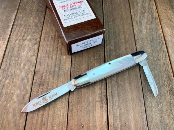 Schatt and Morgan 12th Anniversary Series Pearl Senator Pen 2002 Schatt and Morgan 12th Anniversary Series Pearl Senator Pen 2002