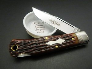 Great Eastern Cutlery Northfield UN-X-LD #83 Tascosa Lockback Dark Brewed Jigged Bone GEC 831121LB