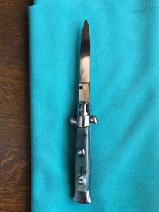 Rostfrei marked Italian stiletto