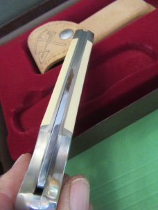 Schrade The Gold Rush Commemorative Scrimshaw Folding Lock Back 