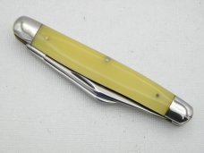 Queen Cutlery #9A Stockmen with Amber Handles: 4” closed, 1961 - 1971 Queen Cutlery #9A Stockmen with Amber Handles: 4” closed, 1961 - 1971