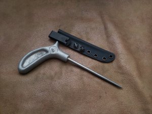 Pistol grip icepick
