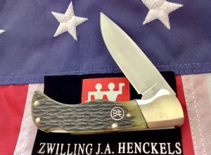 J A Henckels (HK-135-GP) Folding Hunter Pocket Knife with Nice Green Bone Handles -NOS -No Box