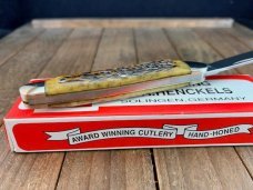 Henckels by Boker Half Whittler/Pen Knife Hellbraun Pin Feather Jigged Bone Henckels by Boker Half Whittler/Pen Knife Hellbraun Pin Feather Jigged Bone
