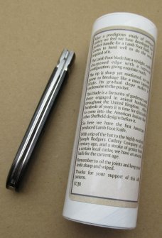 Great Eastern Cutlery. 933119 Waynorth Cutlery Real Lambfoot Knife CC SFO. ....................(911) Great Eastern Cutlery. 933119 Waynorth Cutlery Real Lambfoot Knife CC SFO. ....................(911)
