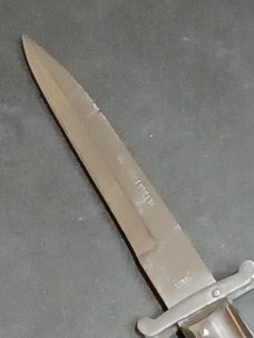 8 3/4" Rizzuto Estileto Milano 8 3/4" Rizzuto Estileto Milano