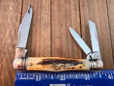 Robeson Mastercraft by Queen Fiddle Back Whittler Torched Stag 1 of 200 Robeson Mastercraft by Queen Fiddle Back Whittler Torched Stag 1 of 200